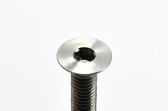 Reve D SPM Titanium M3×15mm Flat Head CSK (4Pc) RT-021-15